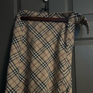 Burberry skirt - says large but is more like a extra small